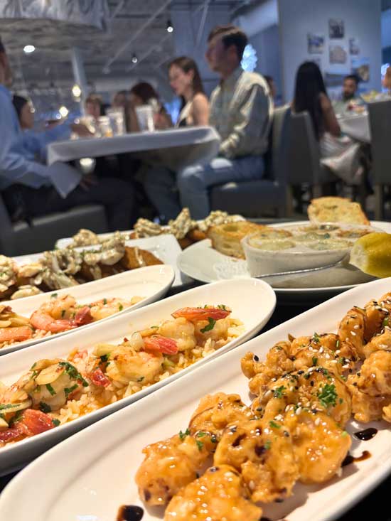 tommys restaurant oyster bar reef ballroom
